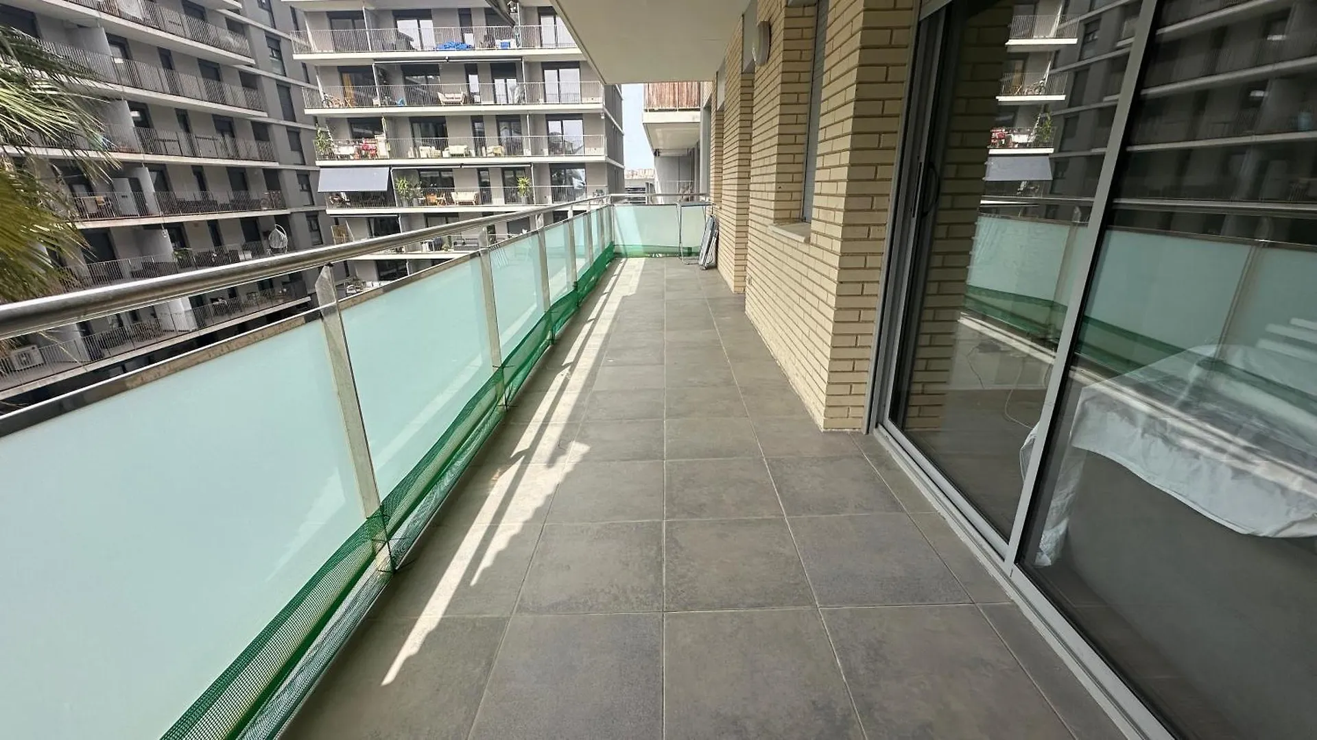 Apartman Apt Compartido Martirrena Badalona