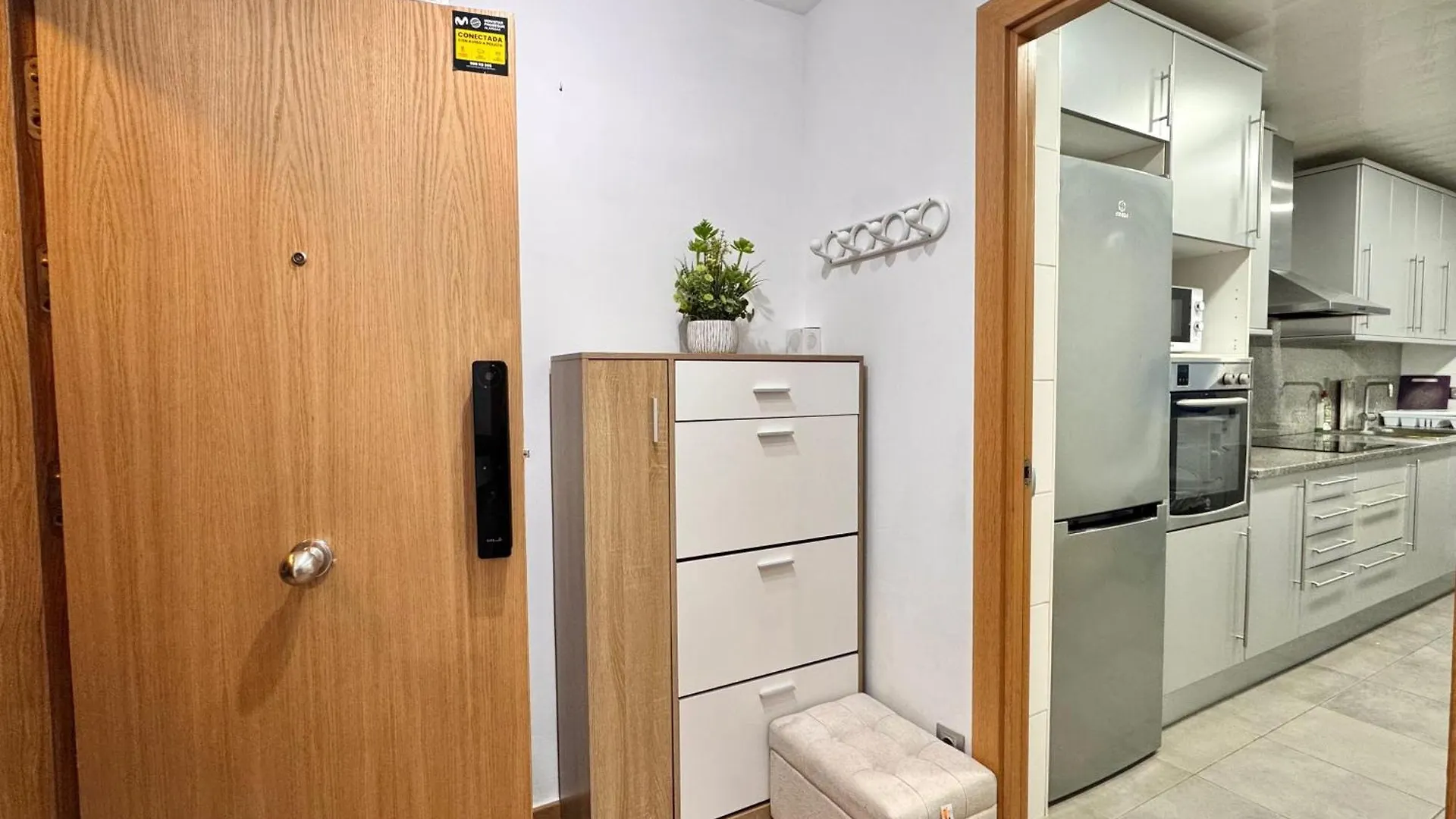 Apartman Apt Compartido Martirrena Badalona